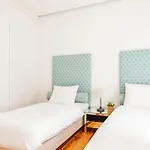 Alfama Delight Panoramic River And Historic Views 3 Bedrooms And 2 Bathrooms Ac 18th Century Building Appartamento *