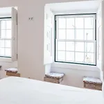 Appartamento Alfama Delight Panoramic River And Historic Views 3 Bedrooms And 2 Bathrooms Ac 18th Century Building Lisbona