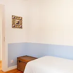 Alfama Delight Panoramic River And Historic Views 3 Bedrooms And 2 Bathrooms Ac 18th Century Building Appartamento *